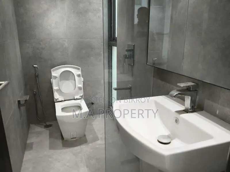Rent Apartment 3-Bedroom gym+swimming 2-Carpsrk