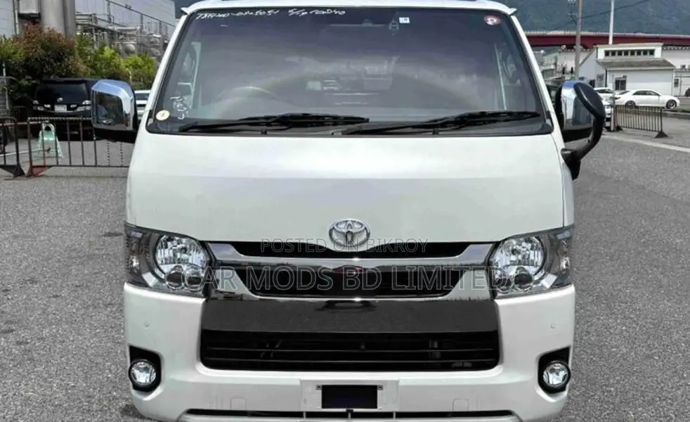 Toyota Hiace Super GL Prime 2020