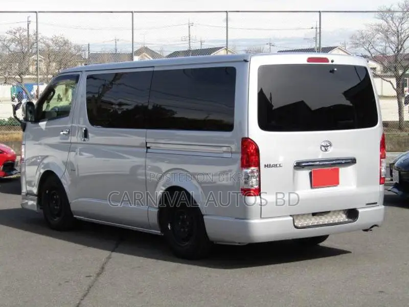 Toyota Hiace GL JAPAN ORGINAL 2021