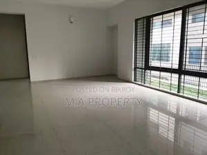 Rent Apartment Brand New 4-bedroom 2-carpark Gym+swimming