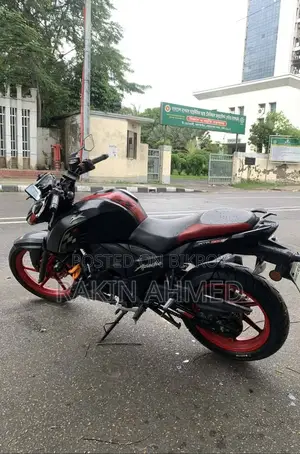 TVS Apache RTR . 2023