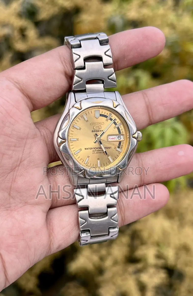 Seiko 5 Sports