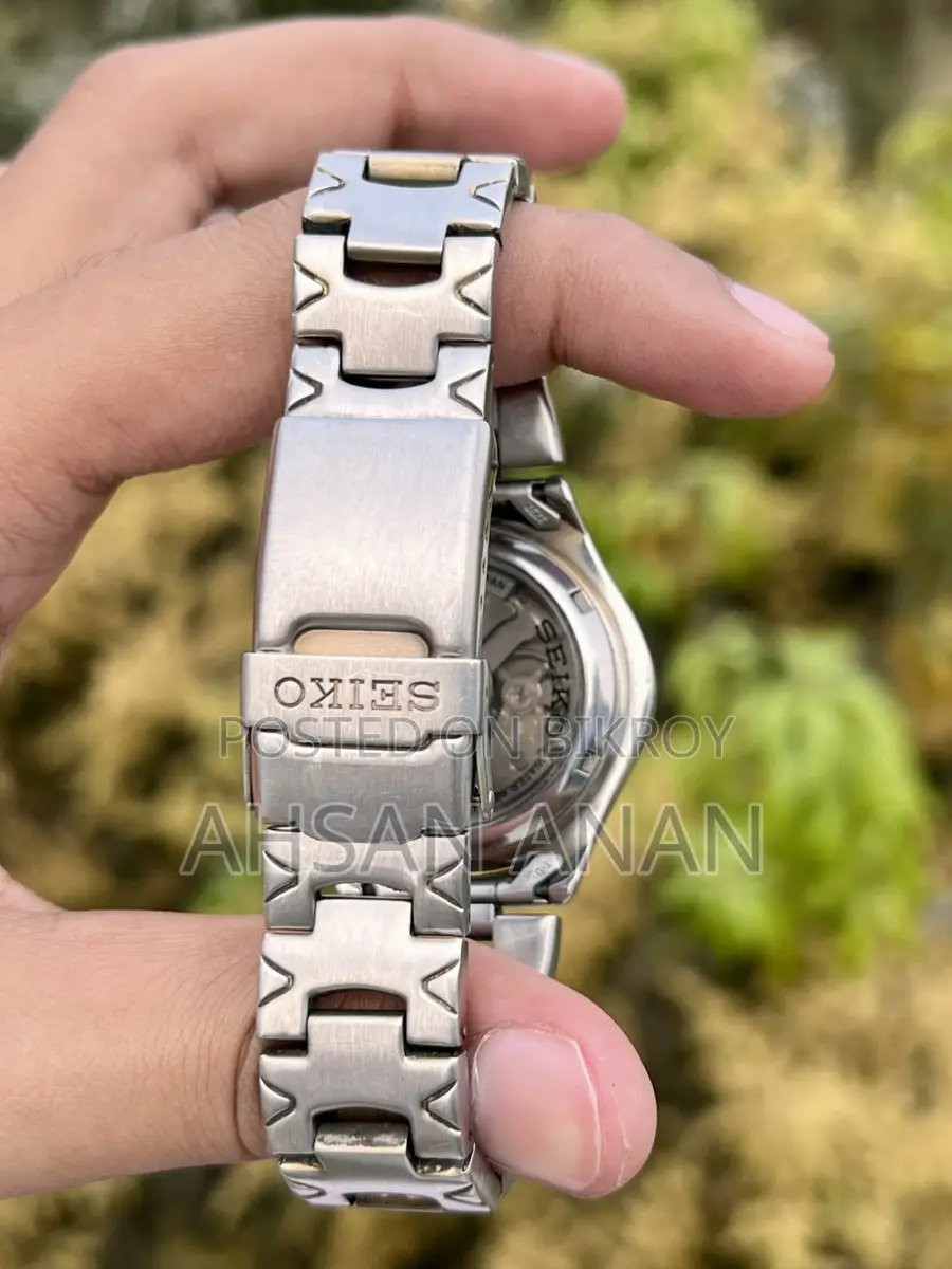 Seiko 5 Sports