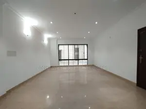 সুইমিং পুল ও জিম সহ গুলশান নর্থ-এ ৪ বেডরুমের আনফার্নিশড ফ্ল্যাট ভাড়া