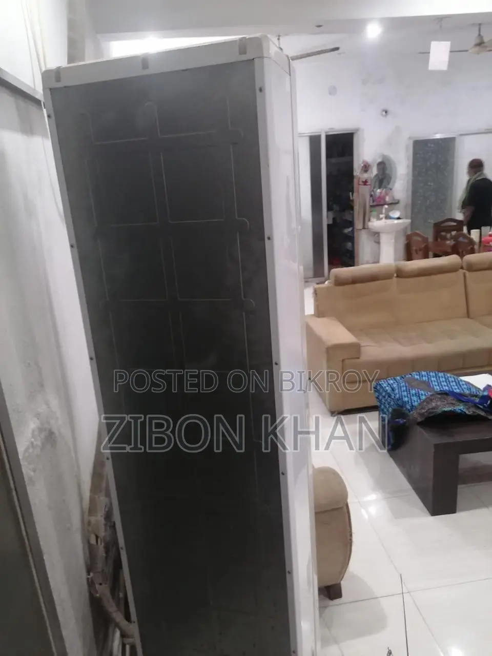 Ac Floor Standing