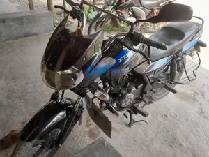 Bajaj Discover 150 2013
