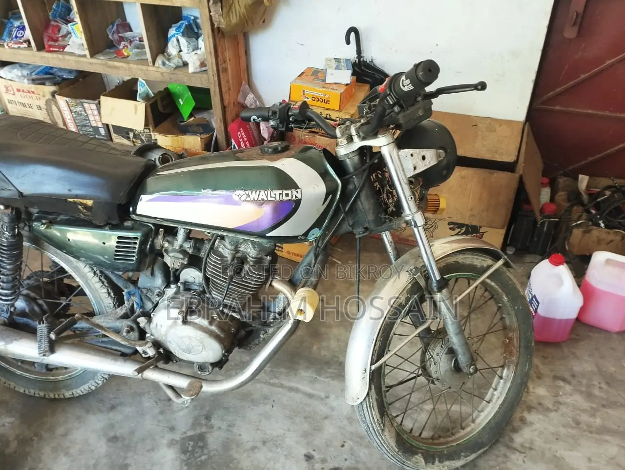 Walton Fusion 125 Motorbike 2010