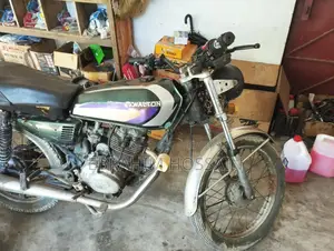 Walton Fusion 125 Motorbike 2010