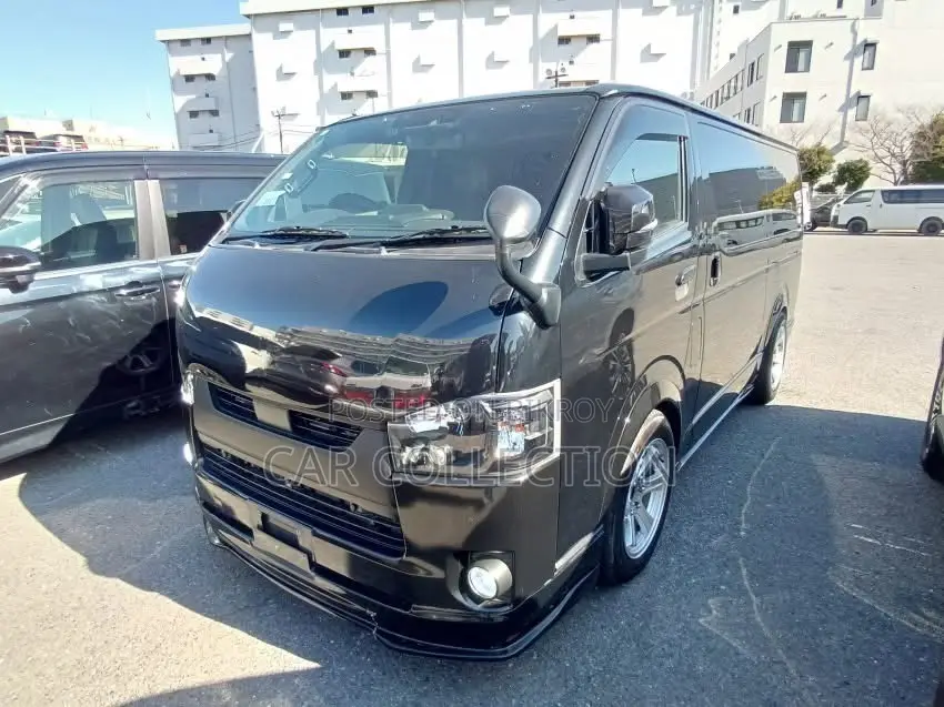 Toyota Hiace Super GL Power Door 2022