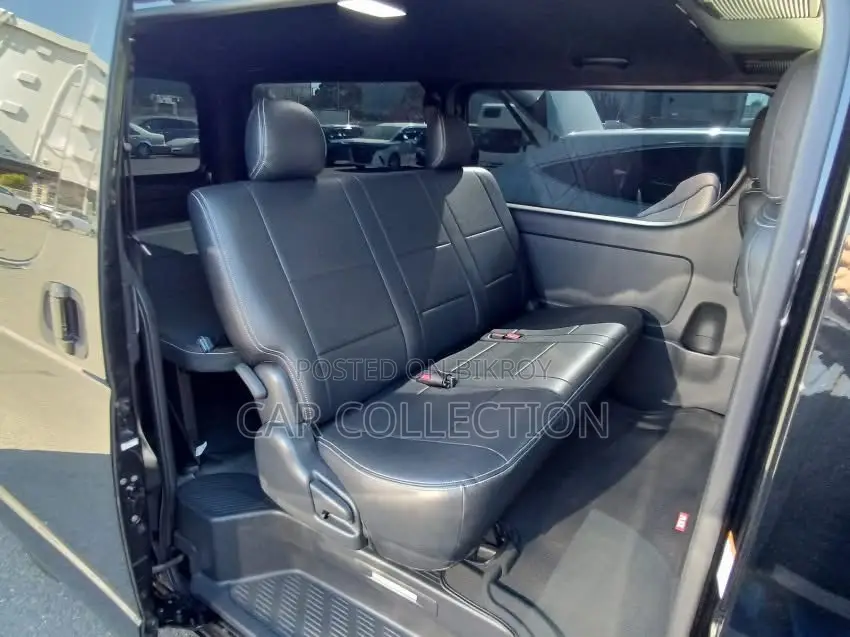 Toyota Hiace Super GL Power Door 2022