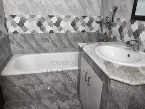 Rent Apartment 4-Bed 2-Carpark 3900sqft Gulshan-2