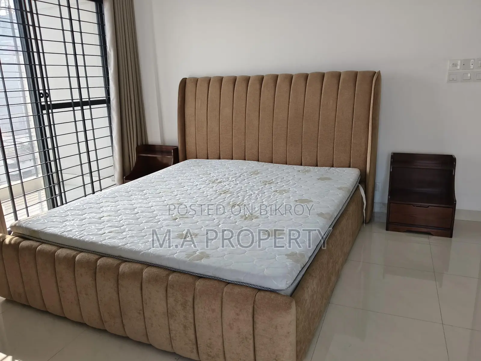 Rent Apartment 4-Bed 2-Carpark 3900sqft Gulshan-2