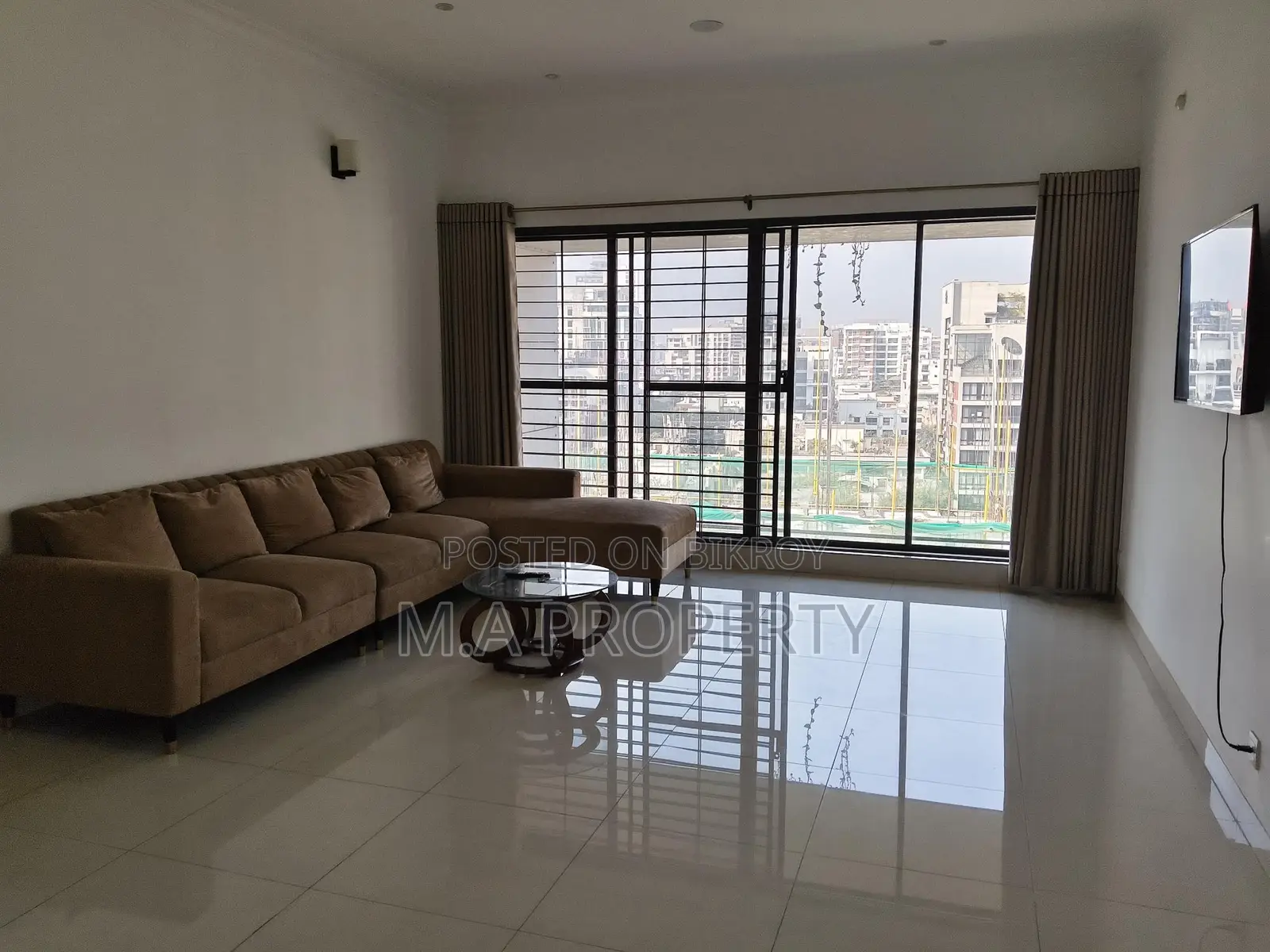 Rent Apartment 4-Bed 2-Carpark 3900sqft Gulshan-2