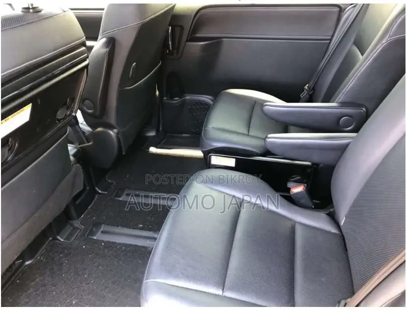 Toyota Esquire GI 2020