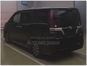 Toyota Esquire GI 2020