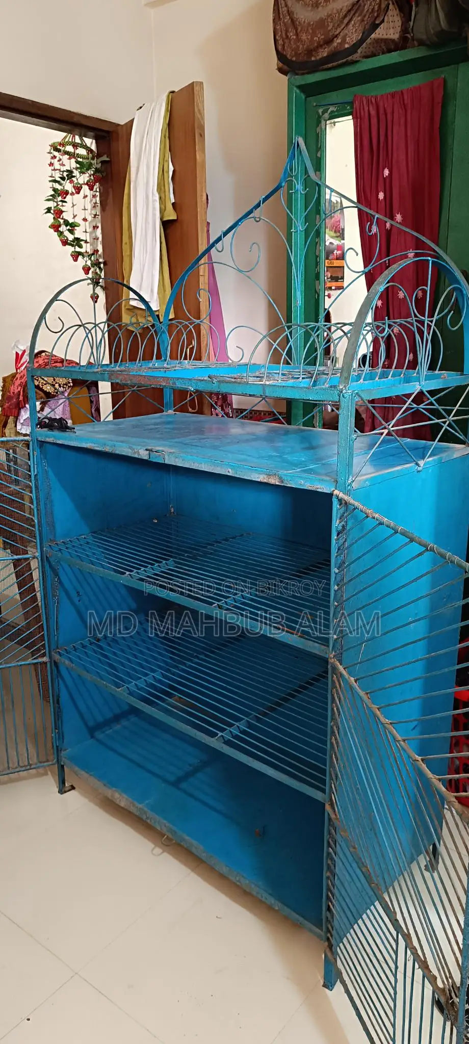 পুরাতন মিটসেফ