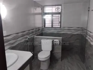 সুইমিং পুল ও জিম সহ গুলশান নর্থ-এ ৪২০০ বর্গফুটের ফ্ল্যাট ভাড়া