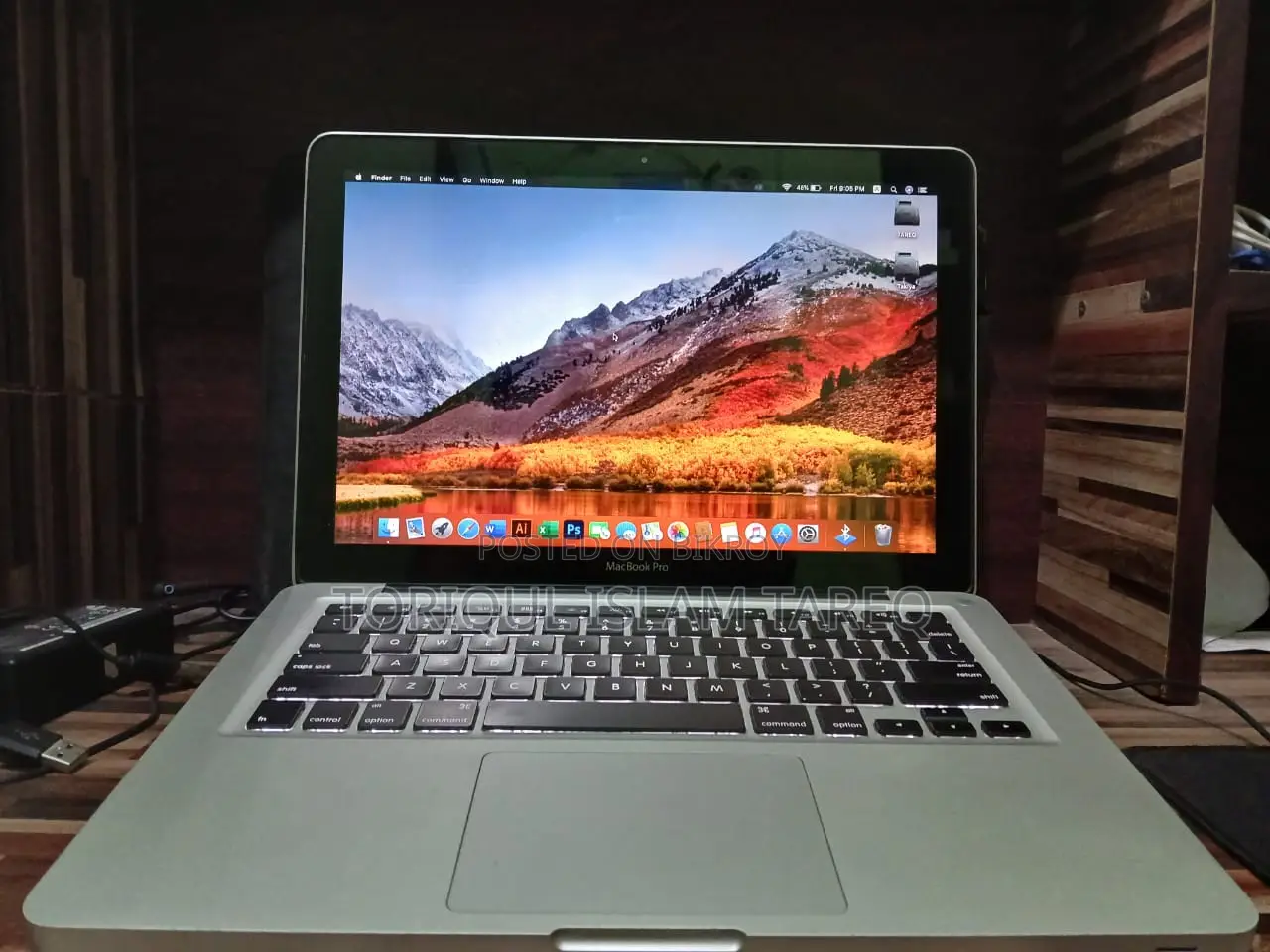 Apple Macbook Pro i7