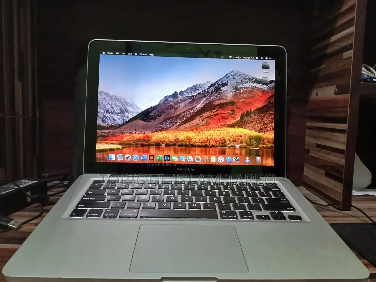 Apple Macbook Pro i7