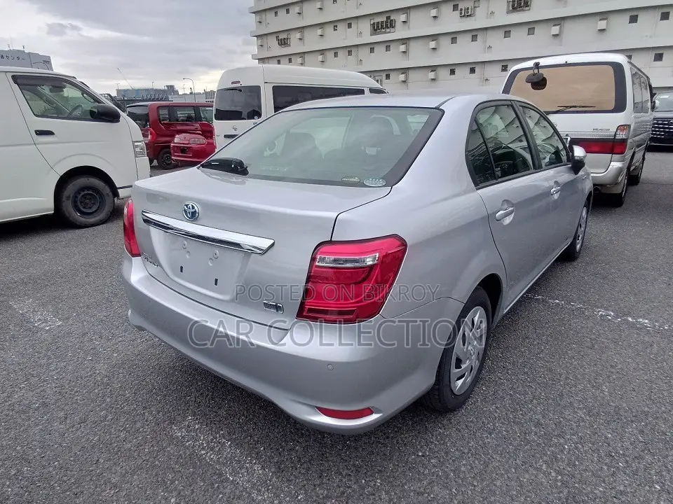 Toyota Axio EX 2021