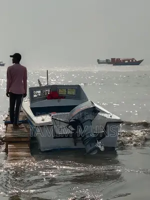 Speed Boat Faiber Body 40 Yamaha Engine