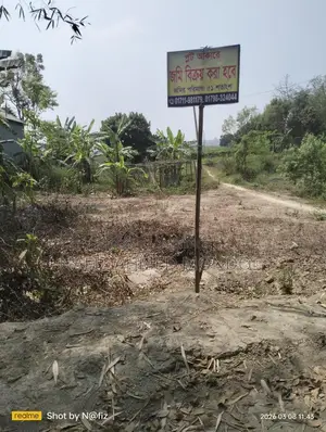 Land for Sale in Plots Along the Paved Road