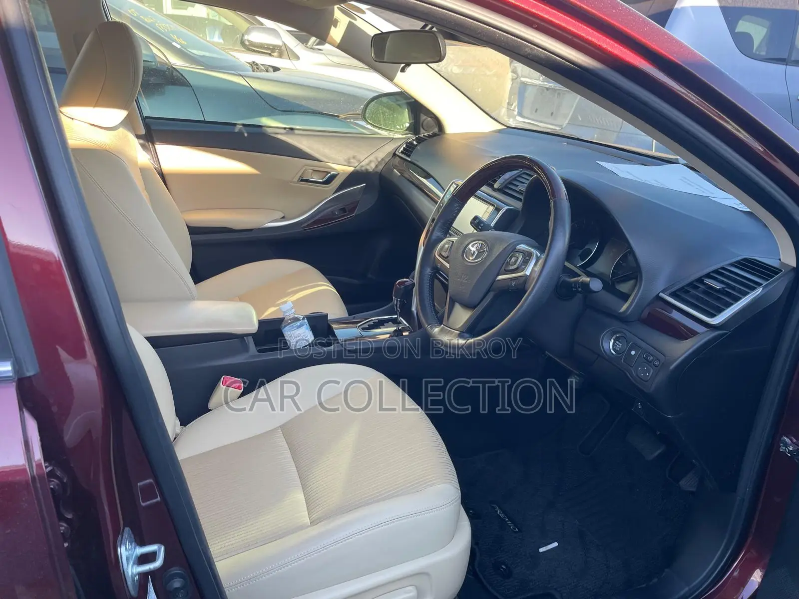 Toyota Premio 2021