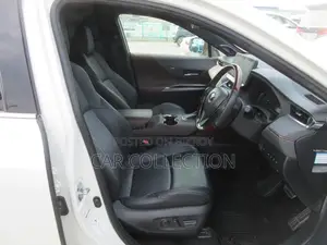 Toyota Harrier 2021