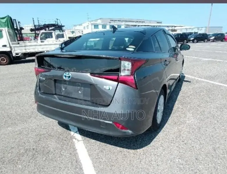 Toyota Prius HYBRID S SAFETY PKG 2020