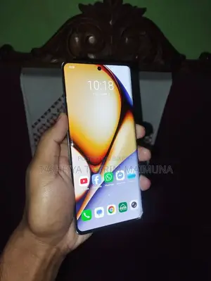আইকিউওও জেড৭ প্রো ৫জি (ব্যবহৃত)