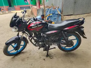 Bajaj Discover 125 . 2011