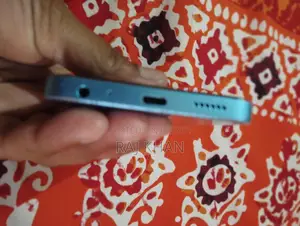 Symphony Atom 5 (Used)