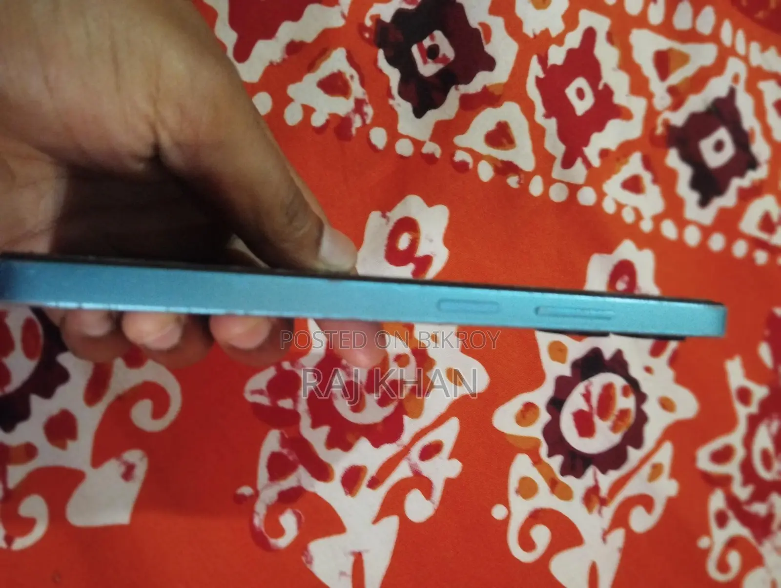 Symphony Atom 5 (Used)