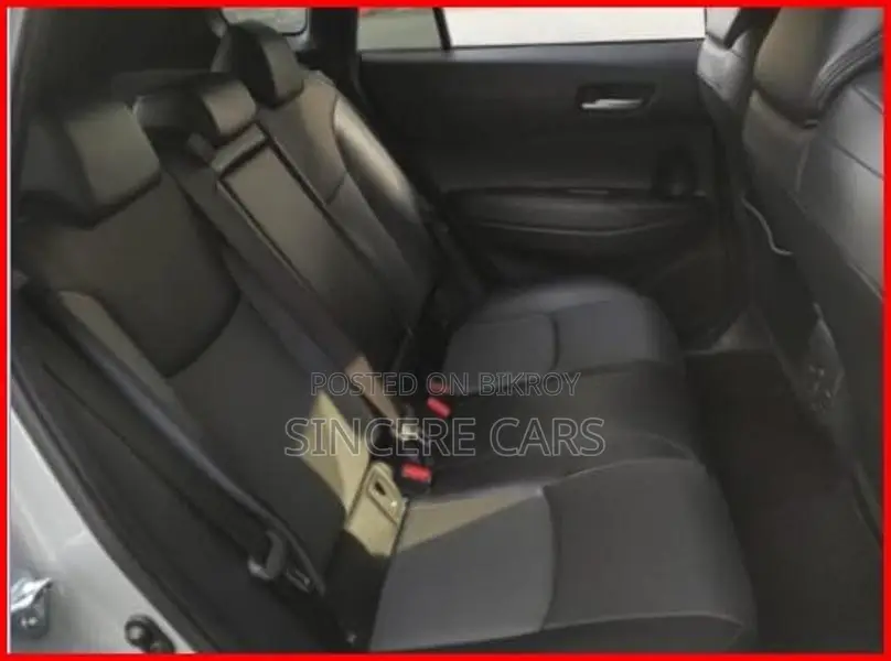 Toyota Corolla Cross Z 4.5. grade. grey 2021