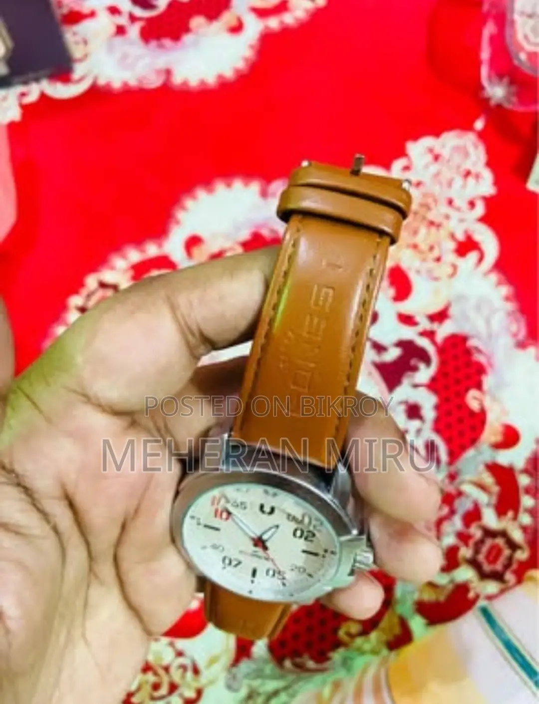 Forest F-825 Watch