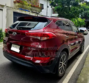 Hyundai Tucson . 2016