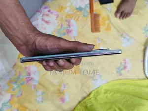 Vivo V30 Pro (Used)