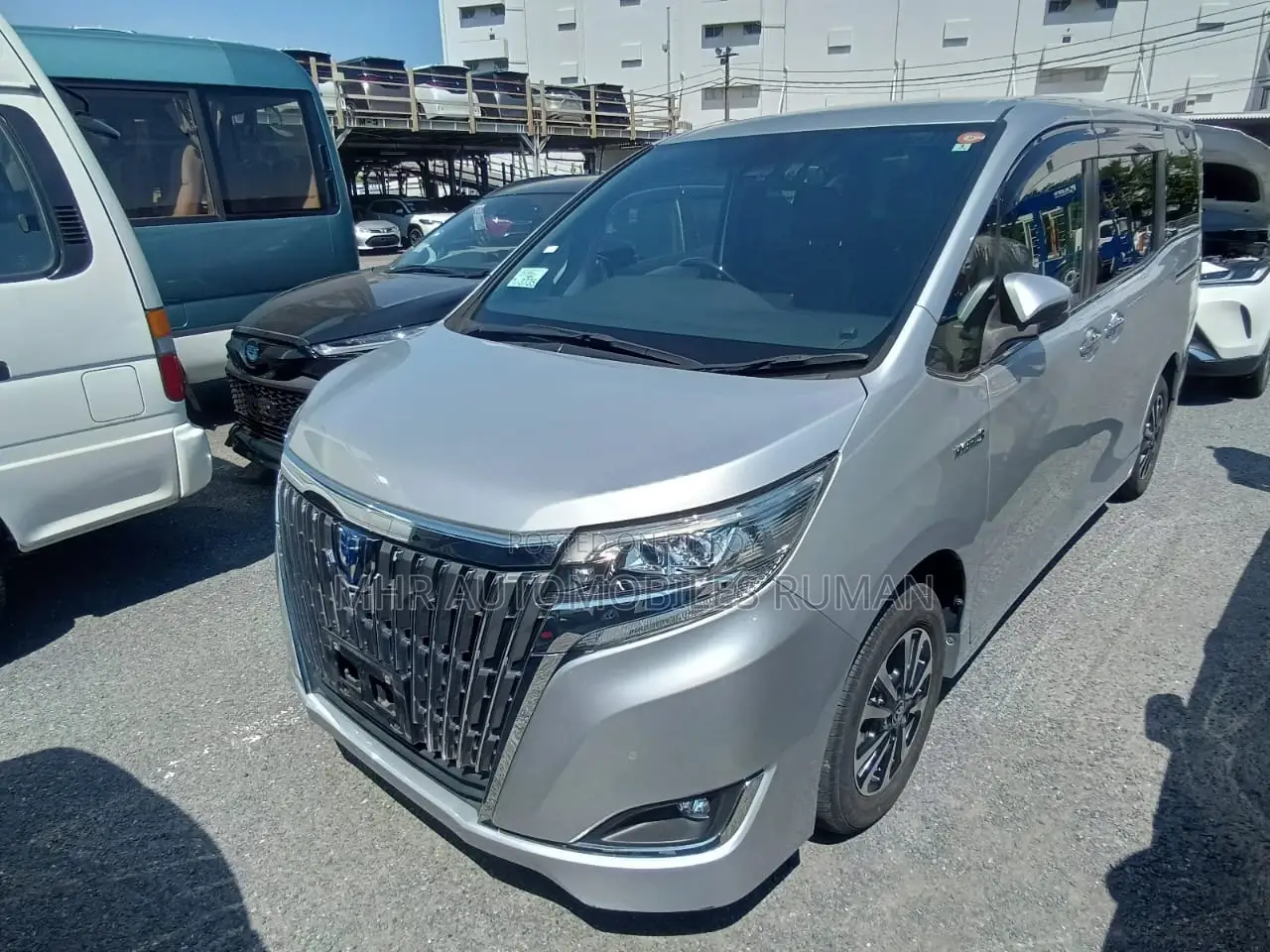 Toyota Esquire GI PREMIUM & LEATHER 2020