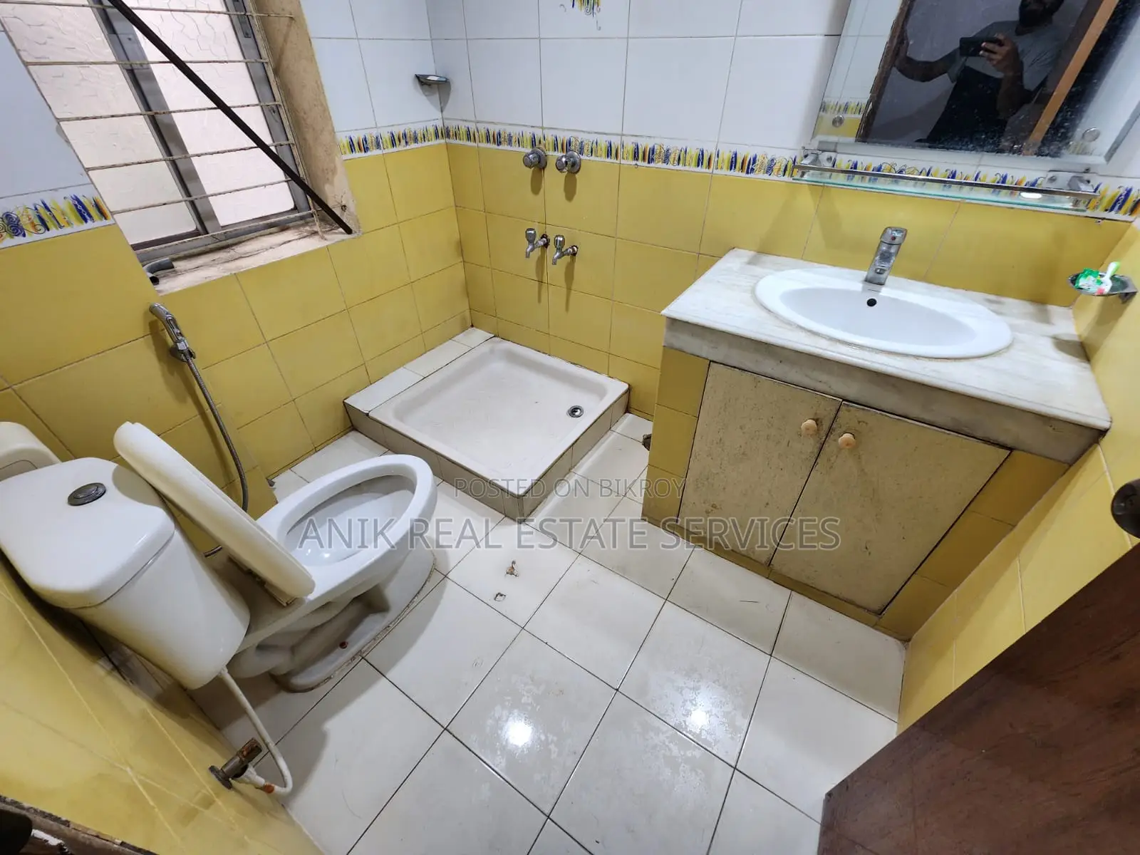 Good Quality 2 Bedroom Full Furnished Flat Rent At Gulshan