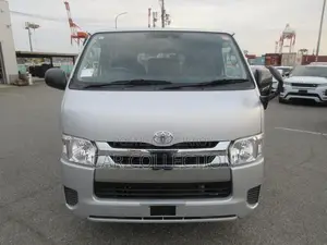 Toyota Hiace GL 2021