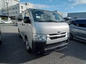 Toyota Hiace DX_GL 2020