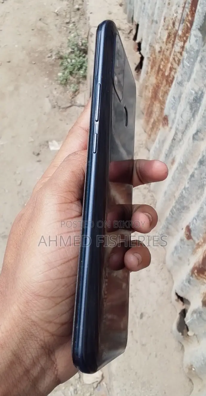Infinix Hot 11 Play . (Used)