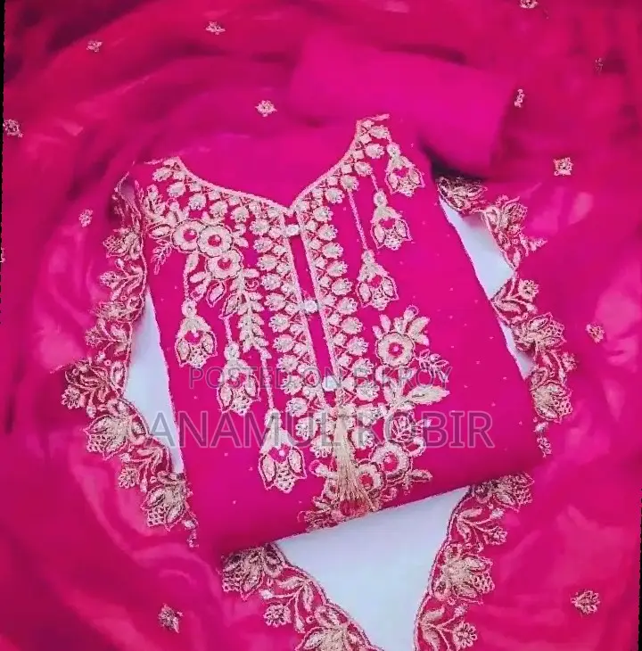 New Design Beautiful Three-Piece Collection