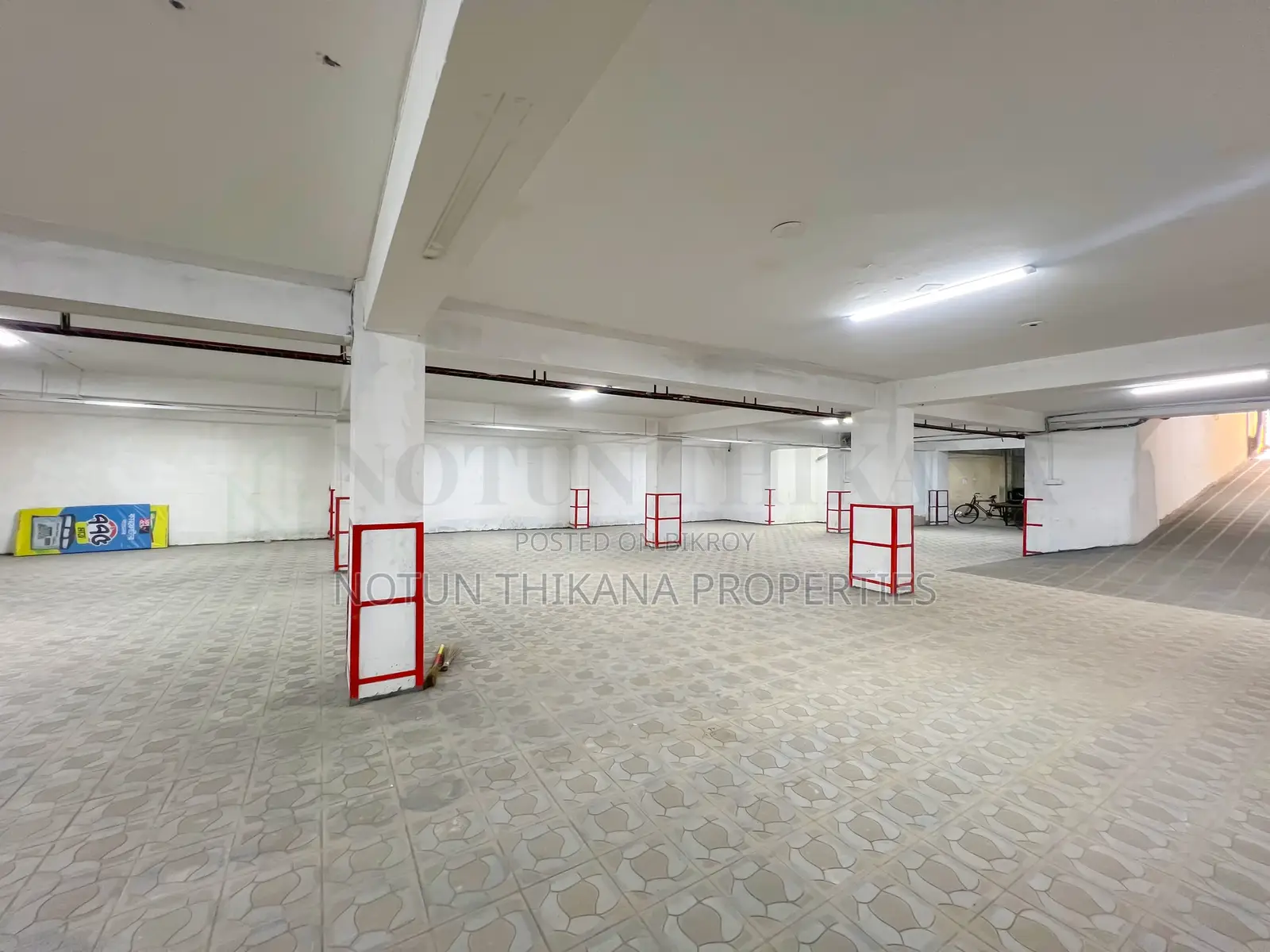 5500 Sqft Premium Commercial Space Available for Rent in Mirpur.