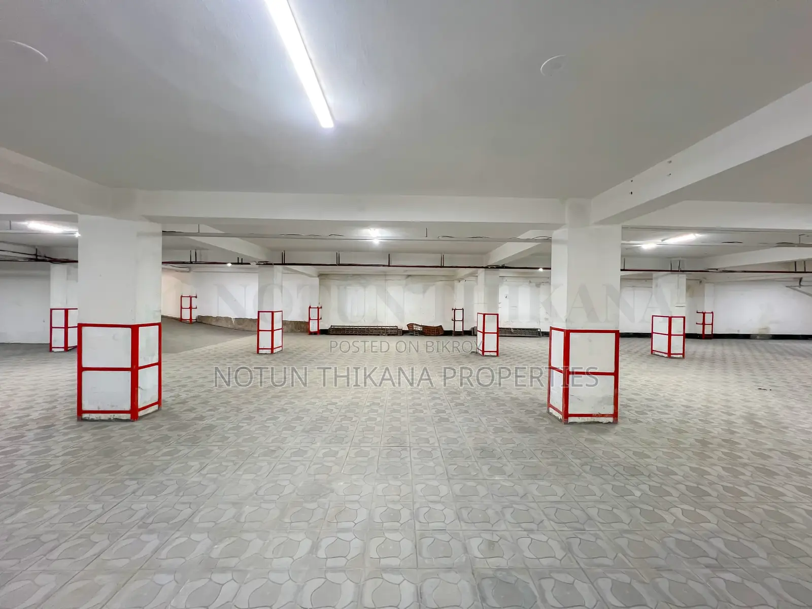 5500 Sqft Premium Commercial Space Available for Rent in Mirpur.