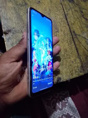Realme V30 (Used)