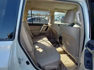 Toyota Prado TXL Pearl 5 Point 2022