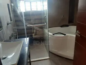গুলশানে ৩ বেডরুমের অ্যাপার্টমেন্ট ভাড়ার জন্য