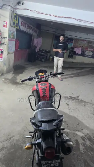Yamaha FZ সুপার ফ্রেশ কন্ডিশন 2014