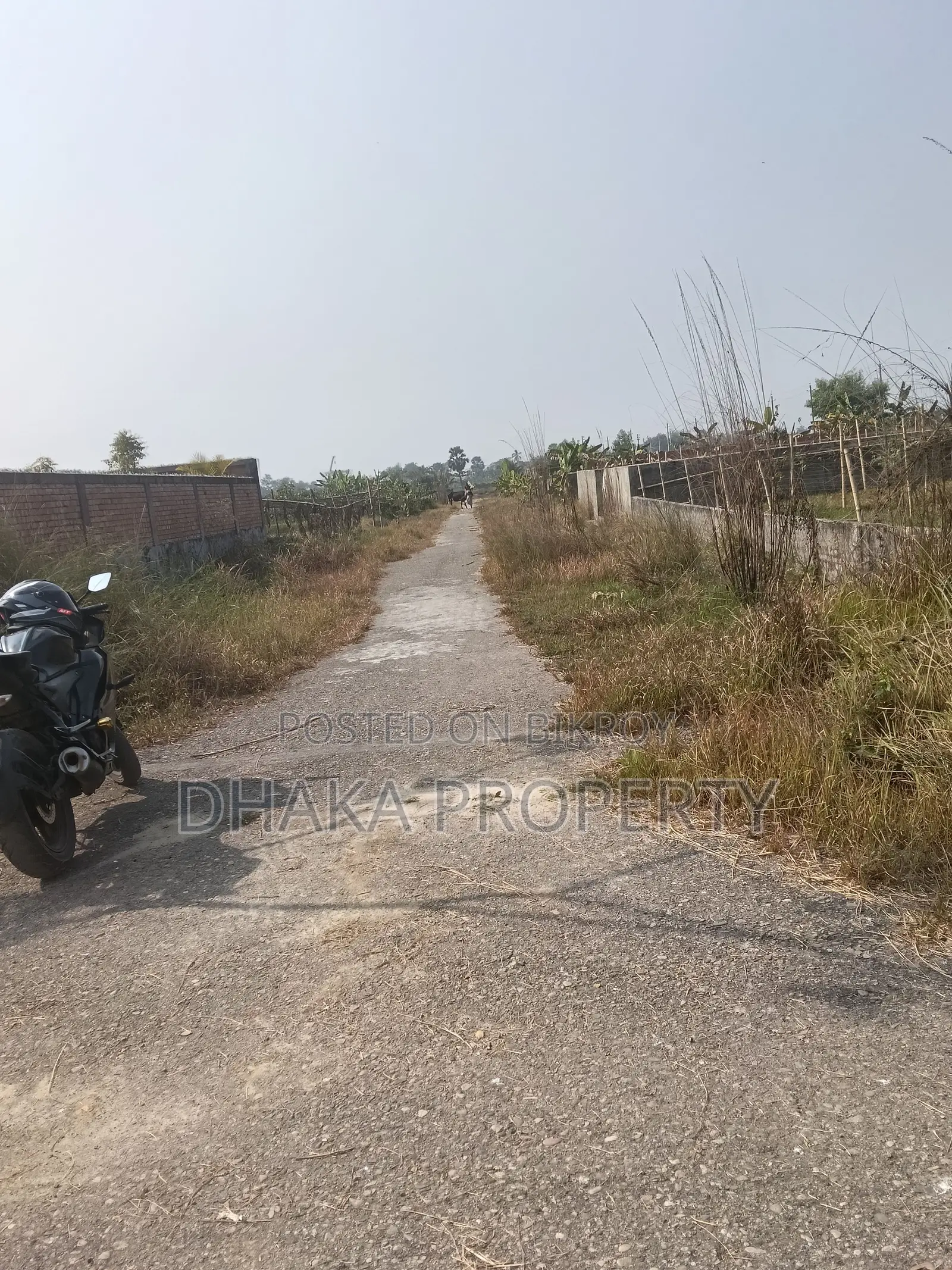 সেক্টর-২১ এ ৩০ ফুট রাস্তা ৫ কাঠা লেক ইস্ট